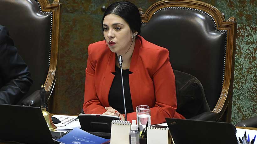 Diputados critican a la oposición por propuesta de censura a Karol Cariola: “Se busca hacer daño”