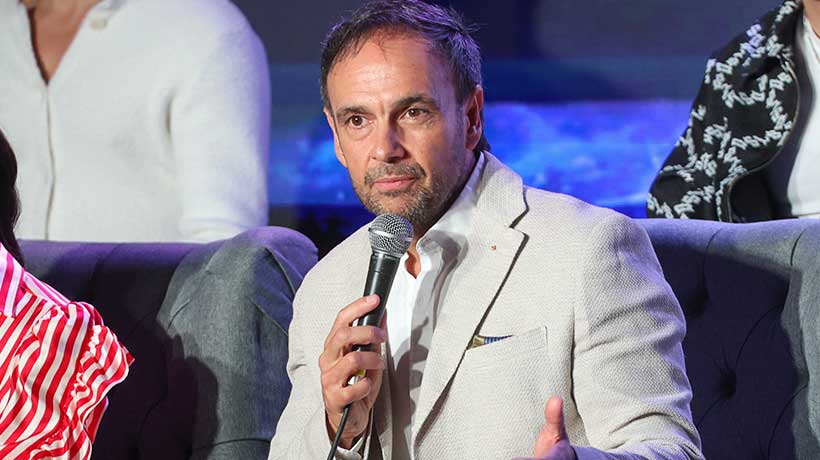 Rodrigo Sepúlveda desmiente renuncia a Mega tras postergación de ajustes en programas