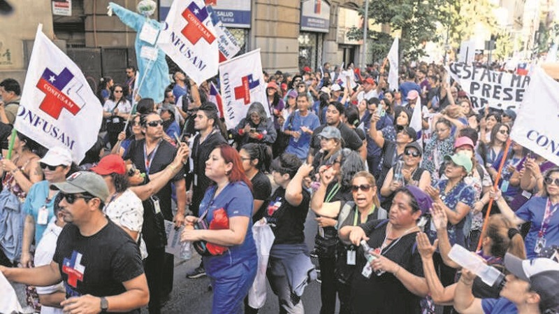 Funcionarios de la atención primaria de la salud de Los Ríos adhieren a paro de la Confusam