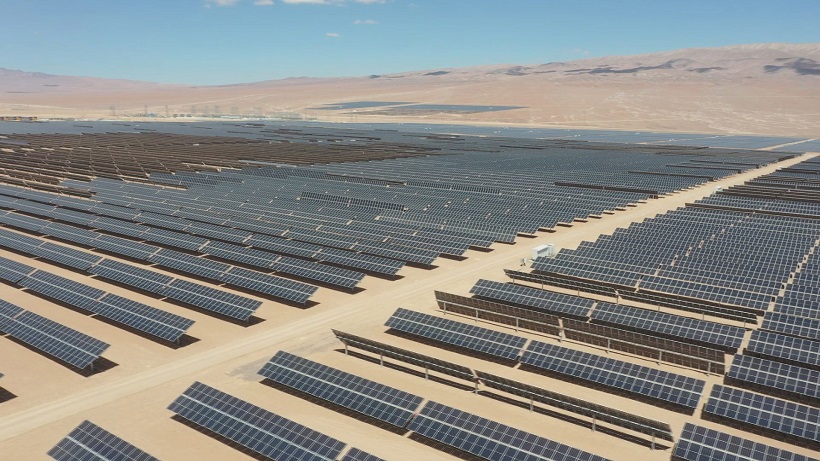 Apagones: evalúan construcción de línea eléctrica con Perú desde Arica