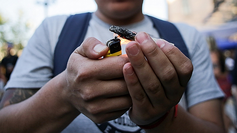 Consumo de drogas en jóvenes tuvo leve alza en 2 años en Los Lagos