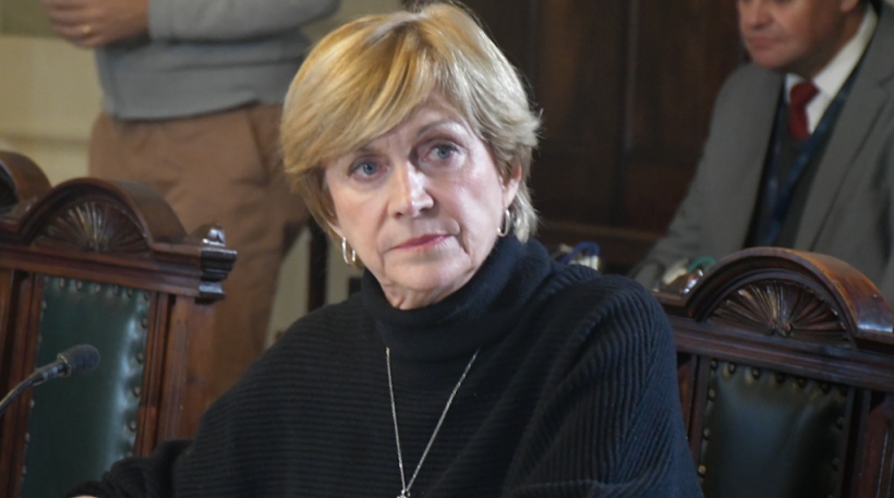 Matthei afirmó que hay que dejar "de dramatizar cuando tenemos al presidente del Senado"