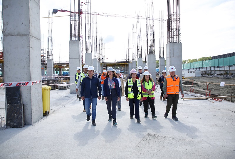 Hospital de Río Bueno muestra un 15% de avance