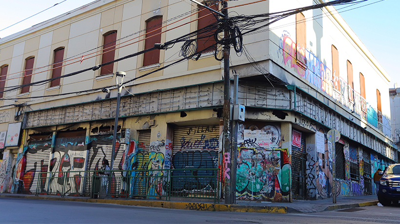 Actividad "pro grafitis" abre intenso debate en Valparaíso