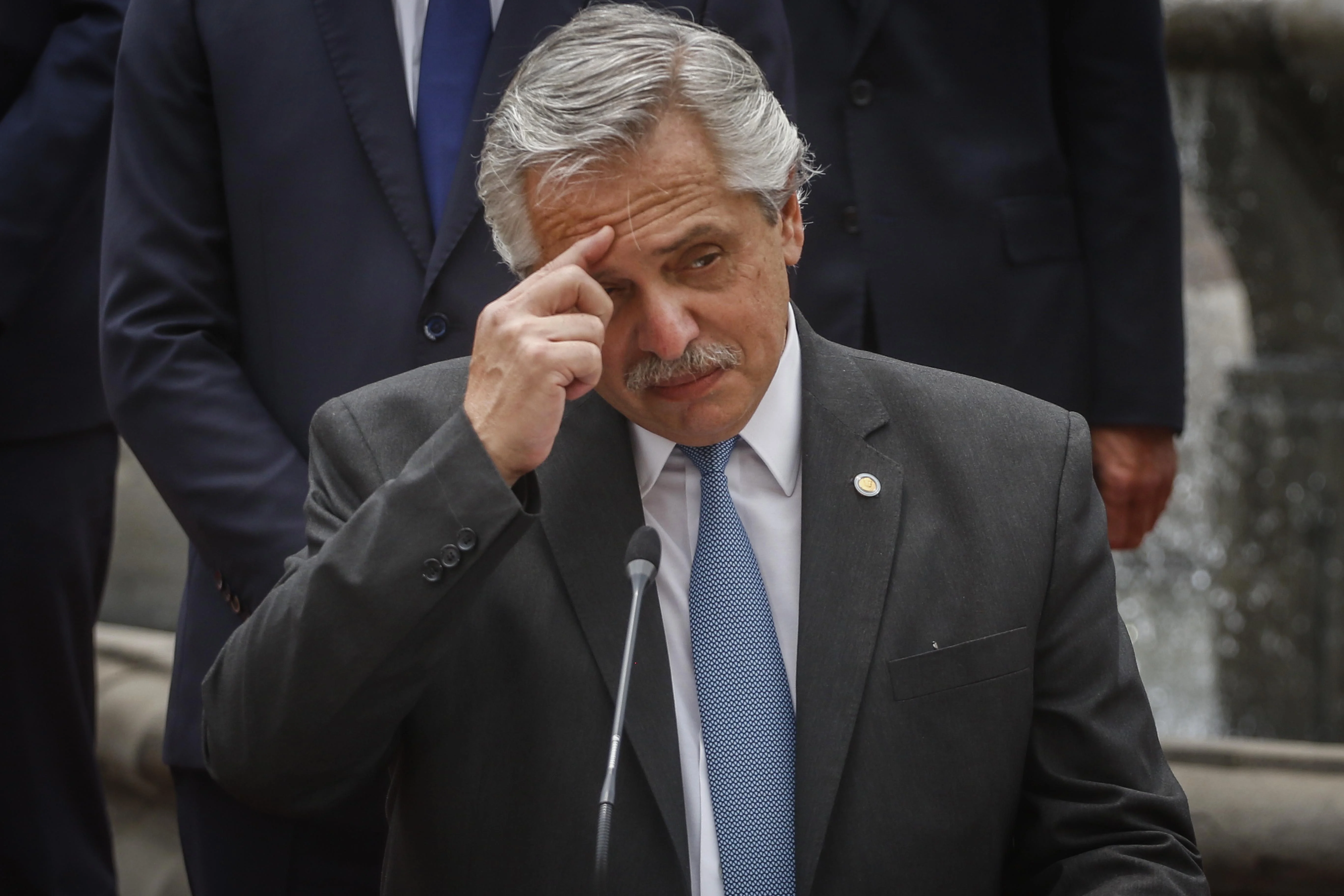 Justicia argentina reabre causa contra Alberto Fernández por demora en compra de vacunas