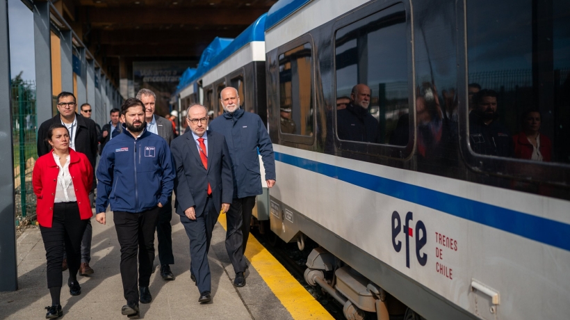 Presidente Boric relevó aporte a la calidad de vida del nuevo tren entre Llanquihue y Puerto Montt Presidente Boric relevó aporte a la calidad de vida del nuevo tren entre Llanquihue y Puerto Montt