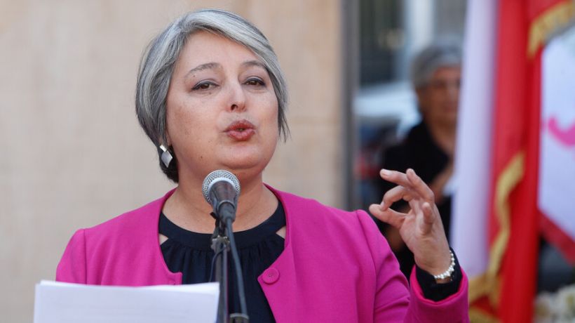 Jeannette Jara valoró respaldo del PS a Carolina Tohá y lo calificó como "esperable"