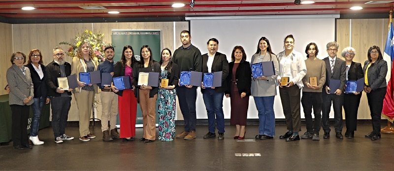 Santo Tomás sede Valdivia inauguró su Año Académico 2025 y premió a personas destacadas