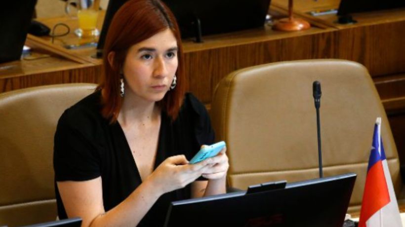 Catalina Pérez finalmente es notificada de su audiencia de formalización en Caso Convenios