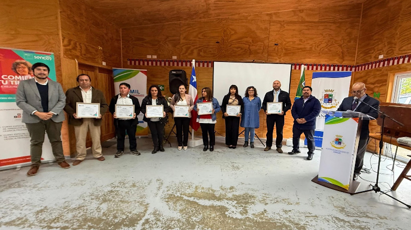 Realizan ceremonia de certificación de licencias de conducir en Ancud