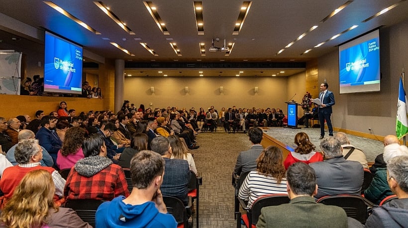 Alcalde de Puerto Montt presentó su primera Cuenta Pública a cinco meses de asumir