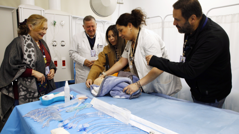 Médicos del Gran Concepción se perfecciona en manejo de insuficiencia respiratoria pediátrica