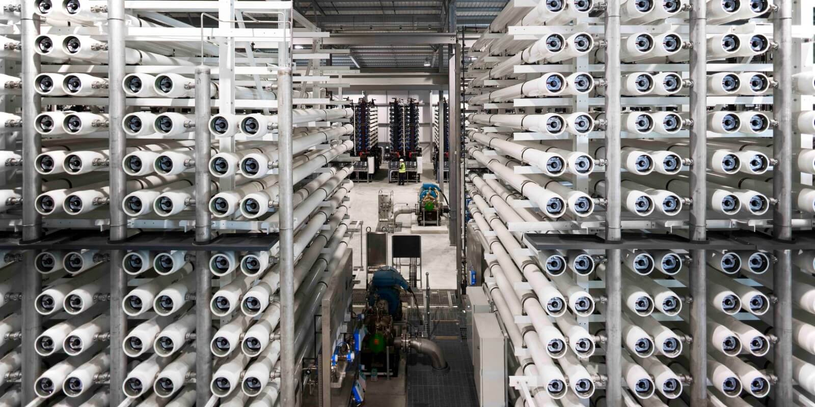 Sacyr y Acciona presentan ofertas para planta de reúso y comercialización de aguas servidas en Antofagasta