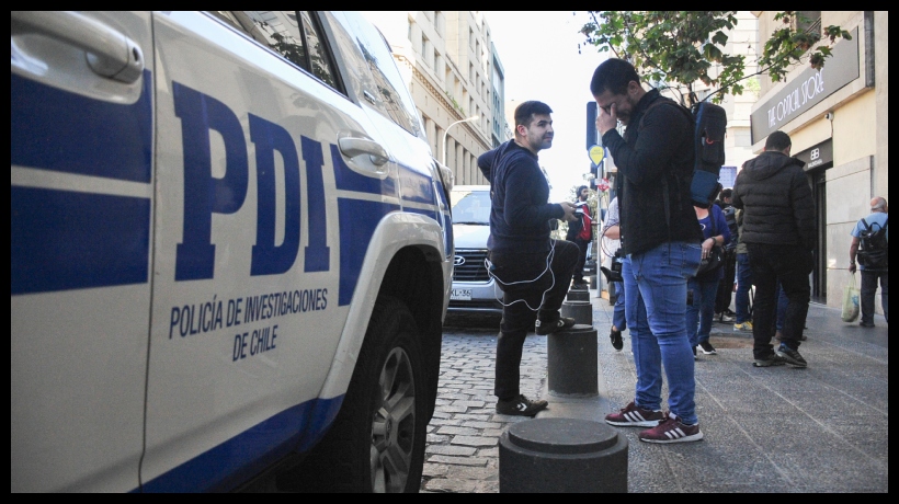 En prisión preventiva quedó funcionario de la PDI acusado de colaborar con banda delictual en EE.UU.
