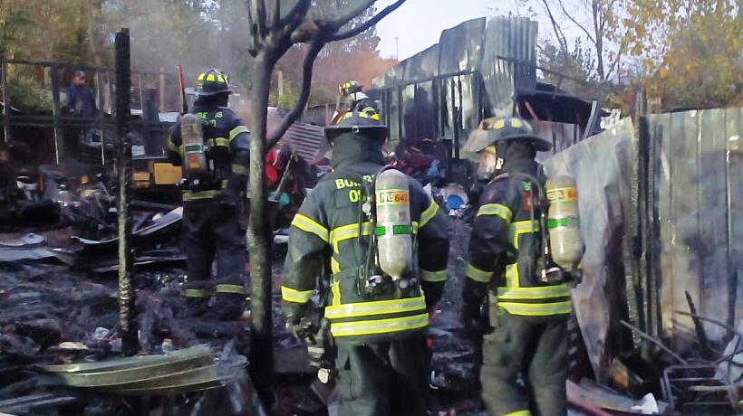 Incendio en Rahue Alto consumió dos viviendas en un campamento
