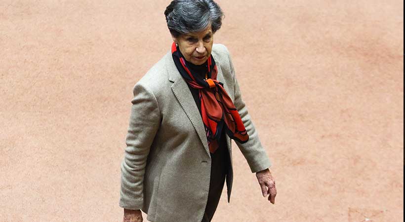 Isabel Allende no asistió a comisión por la fallida compra de la casa de su padre en la Cámara