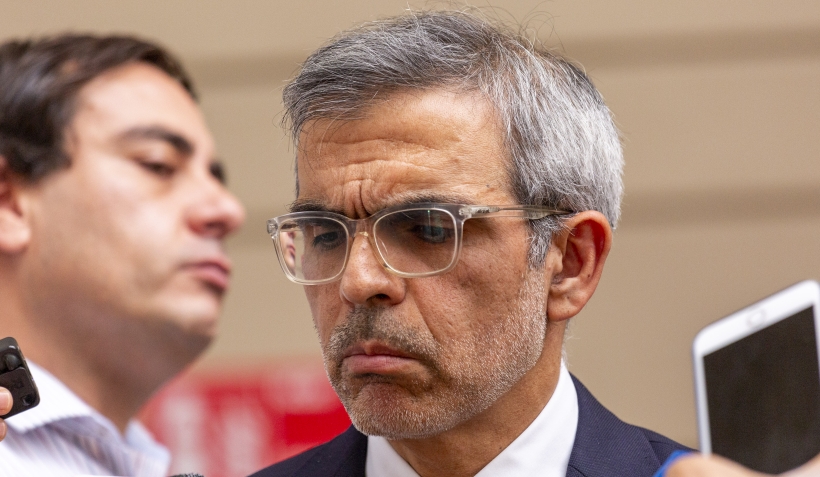 Cordero advirtió que intentar remover un cargo de exclusiva confianza es "parlamentarismo de facto" tras AC contra Durán