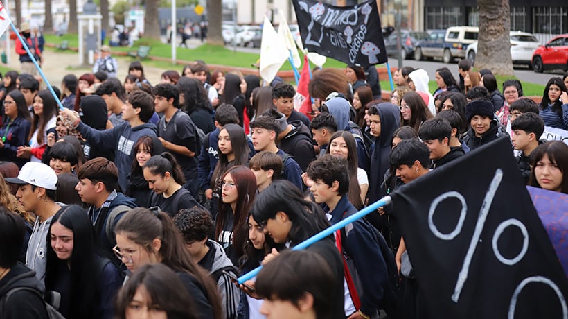 UPLA, PUCV y la UV convocan para hoy la marcha estudiantil más grande del último lustro