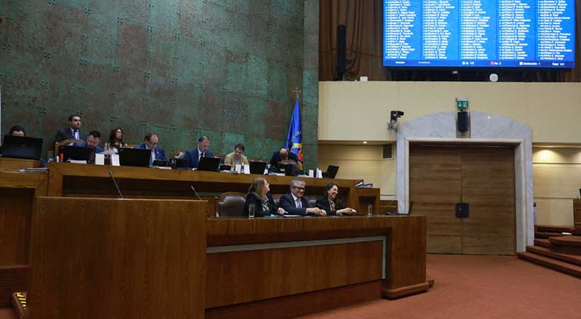 A ley: Congreso aprobó nuevo régimen tributario para comerciantes de ferias libres
