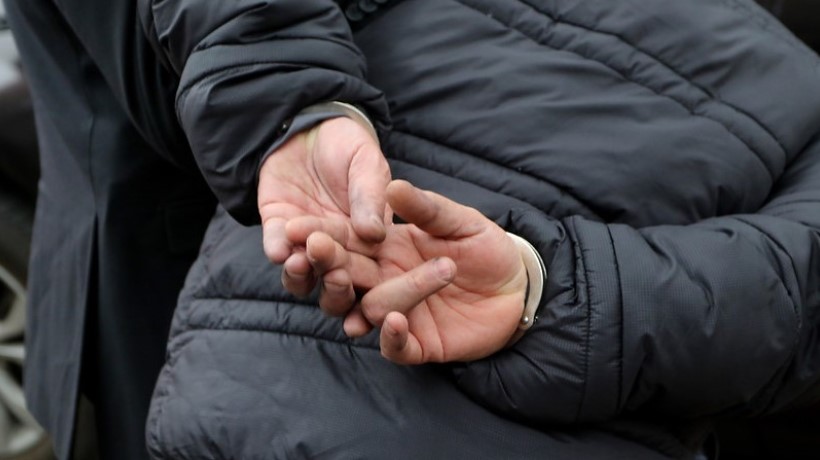 Imputado por agredir a su esposa en Ñiquén quedó en prisión preventiva