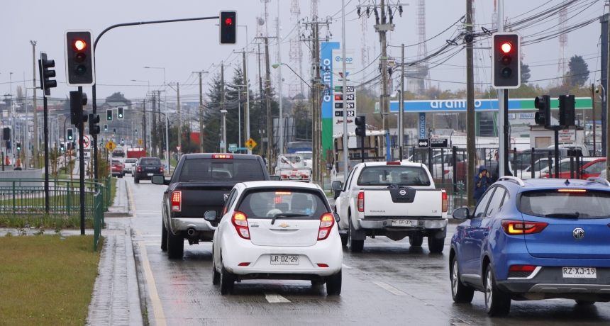 Habilitaron los nuevos semáforos de la avenida Presidente Ibáñez de Puerto Montt