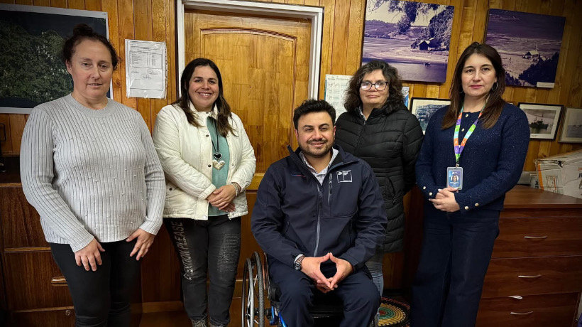 Curaco de Vélez busca ampliar becas laborales con apoyo de Sence