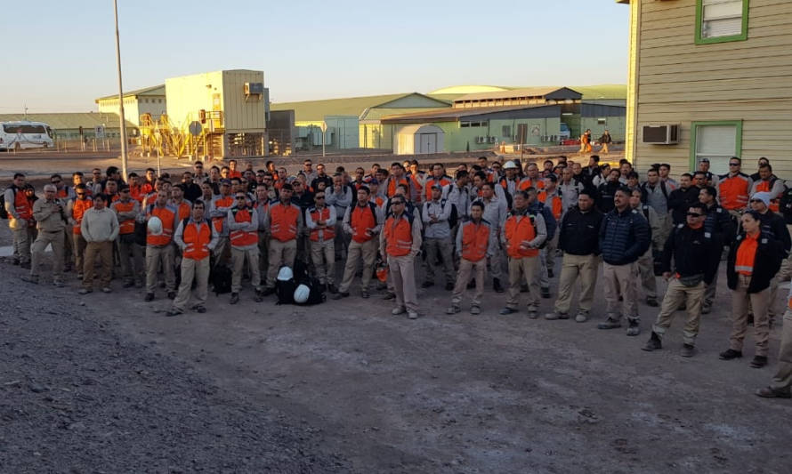 Tribunal ordena pago de bonos a trabajadores de Spence que estuvieron en teletrabajo
