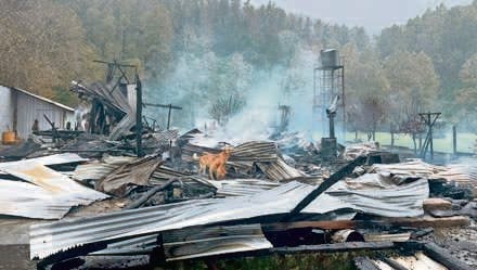 Panguipulli: cuatro damnificados en incendio de casa en sector rural