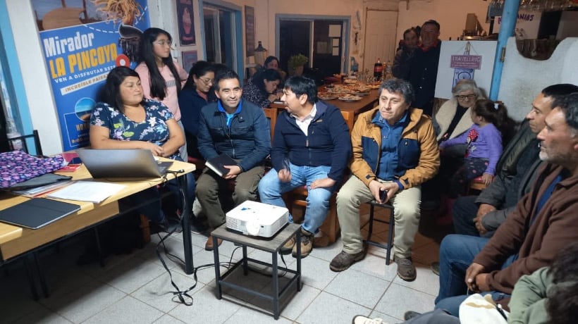 Emprendedores y autoridades de Ancud se unen por desarrollo turístico en Yuste-Fuerte Ahui