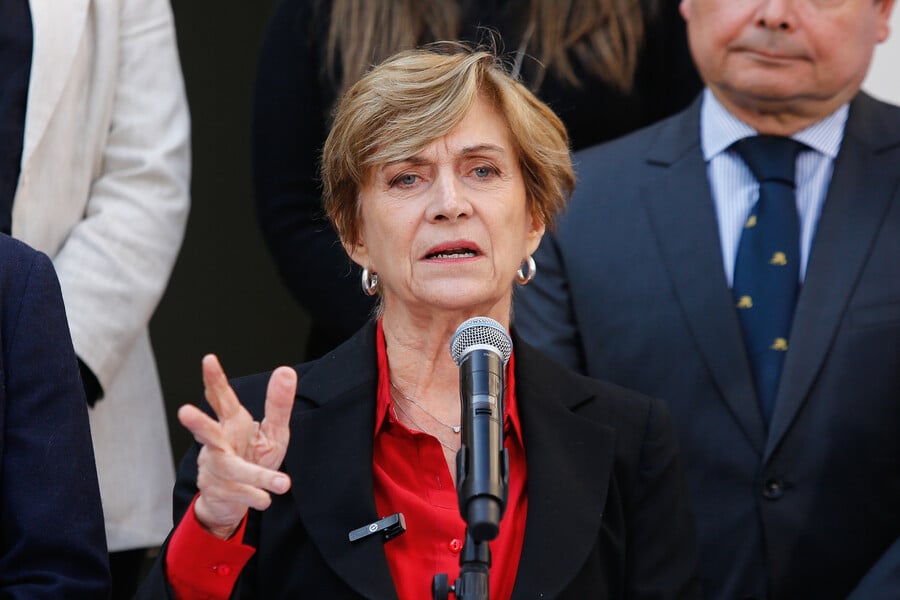 Matthei por caso ProCultura: "Ojalá que el Presidente esté limpio"