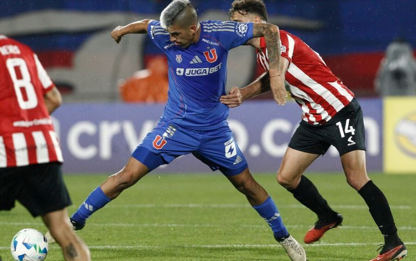 La U recibe a Carabobo con cinco cambios en un duelo clave de Copa Libertadores