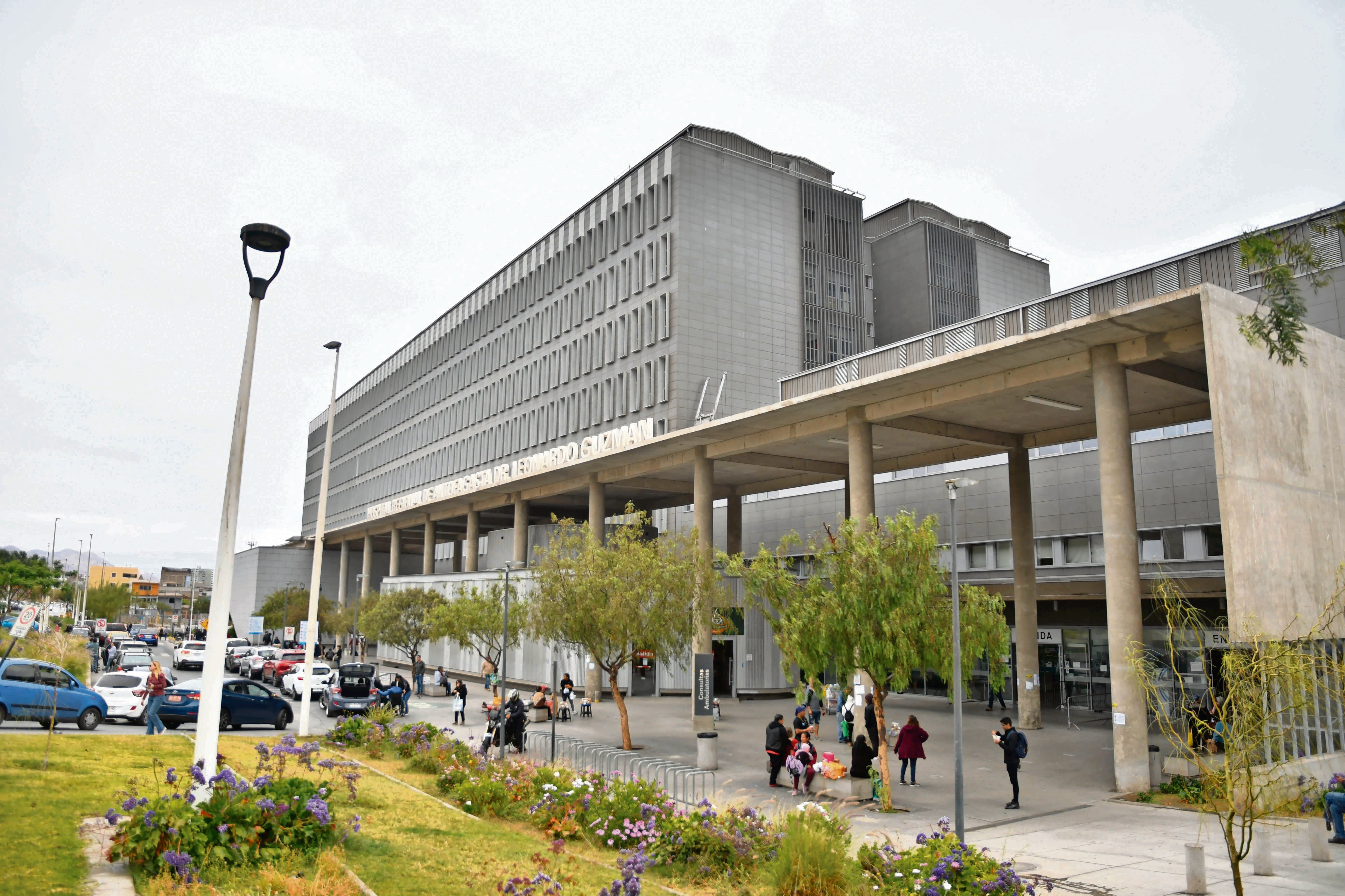 Sociedad Concesionaria Salud Siglo XXI responde a cuestionamientos por deficiencias operativas en el Hospital Regional de Antofagasta