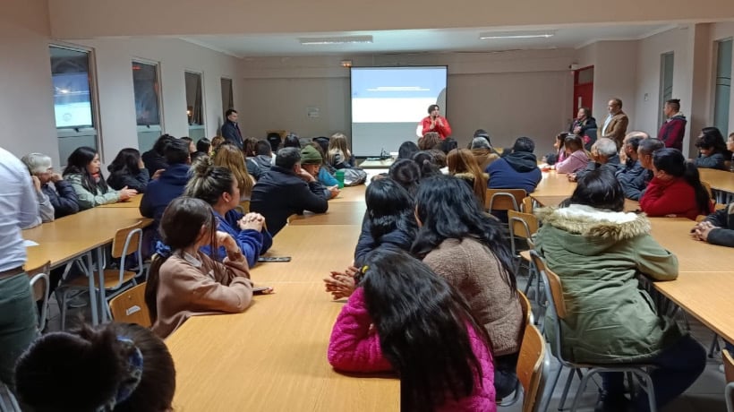 Efectúan reunión informativa con comités de vivienda de El Tepual para facilitar acceso a la casa propia