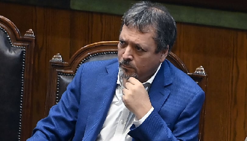 Salas negó que cifras erróneas hayan causado la rebaja de la cuota de la merluza para industriales