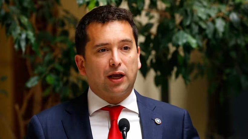 "Si te pillo, te quito la vida": diputado Cristián Araya denuncia amenazas de muerte ante Fiscalía