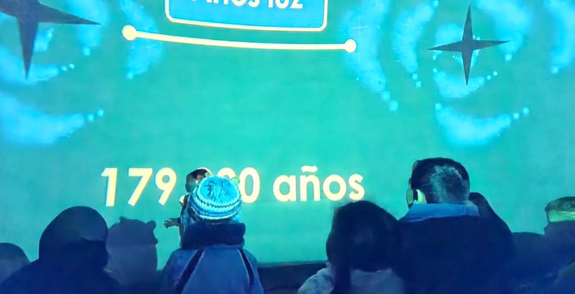 Estudiantes de Quillota exploraron el espacio con un meteorito real y sonidos del universo