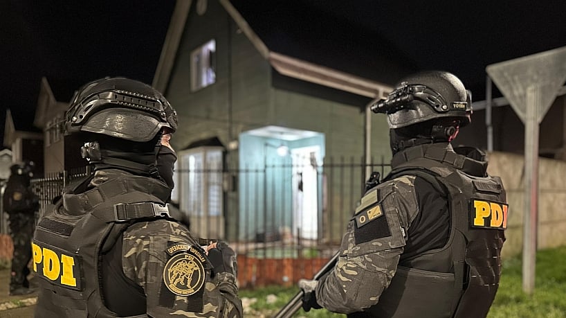 Con 20 detenidos terminó masivo allanamiento en Osorno: indagan nexo con el Tren de Aragua