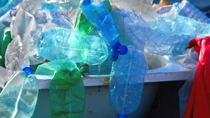 Chile sigue al debe en reciclaje: menos del 10% de los residuos domiciliarios se valorizan