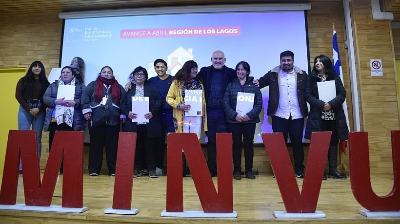 Más de 300 familias en Chiloé acceden a subsidios habitacionales