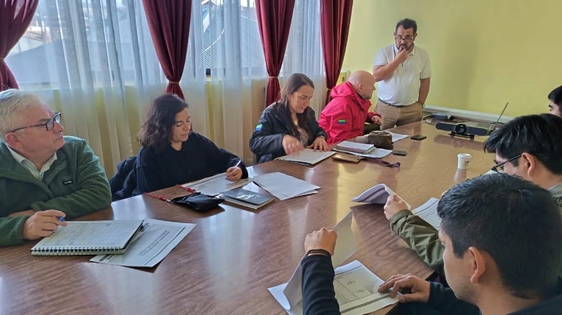 Municipio de Castro participa en presentación de nuevas tarifas eléctricas para sistemas aislados