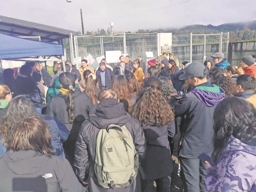 Seremi asegura que “hay avances” en el SLEP Valdivia para resolver problemas en colegios