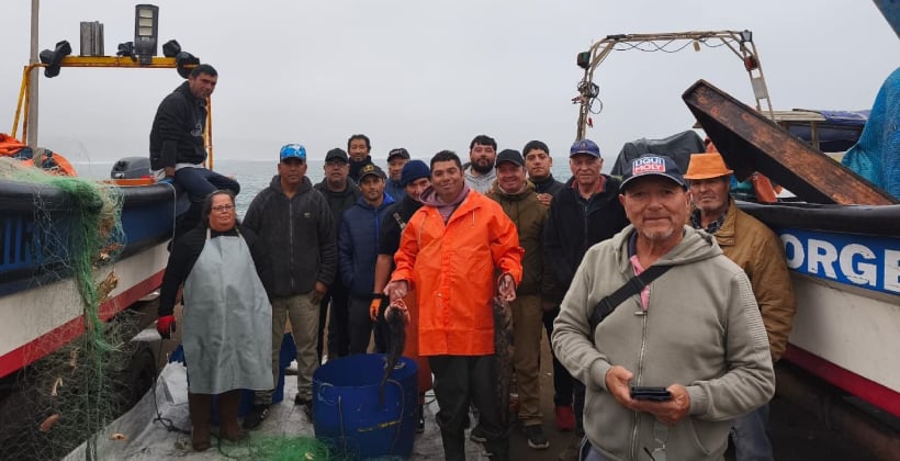 Pescadores de Pichicuy exigen respuestas a Minera Las Cenizas ante temor por nuevos derrames de relaves