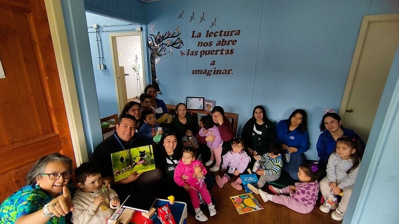 Paillaco: Estación Médico Rural de La Luma inauguró espacio lector para niños y niñas