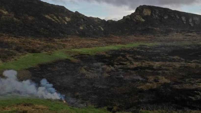 Alerta Roja por incendio en el Parque Nacional Rapa Nui: al menos 5 hectáreas afectadas