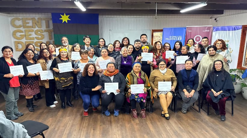 Un total de 30 mujeres de Chiloé reciben certificación del Programa Buen Vivir