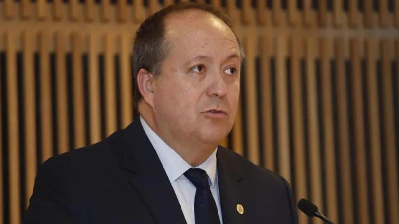 Ministerio Público abrió investigación por caso de funcionarios públicos que salieron del país teniendo licencia médica