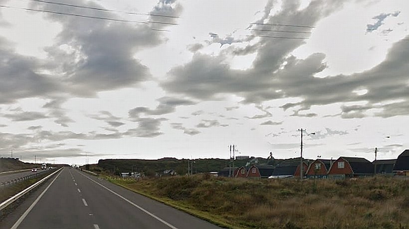 Peatón y motociclista fallecieron en atropello y posterior volcamiento en Puerto Montt