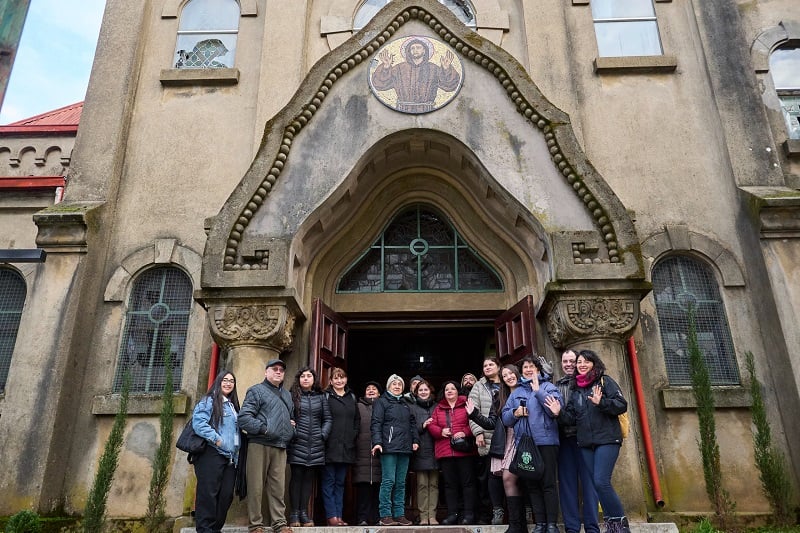 Personas en situación de discapacidad disfrutaron de city tour patrimonial por Valdivia