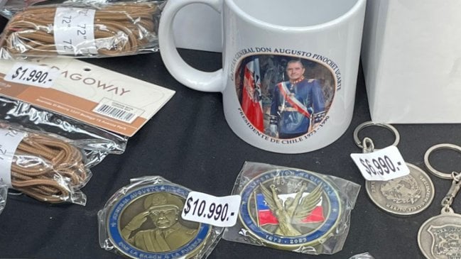 Escuela Militar y polémica por venta de artículos alusivos de Augusto Pinochet: "No es avalada por la institución"