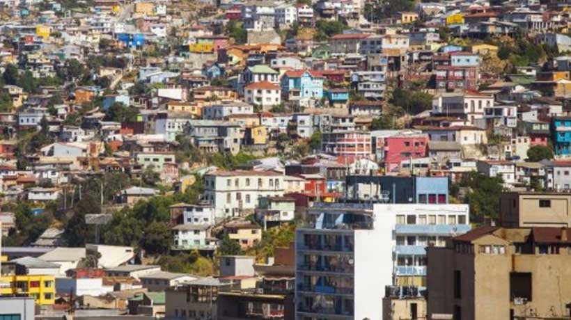 Hombre rifará su departamento en Valparaíso para emigrar a Italia tras sufrir tres asaltos